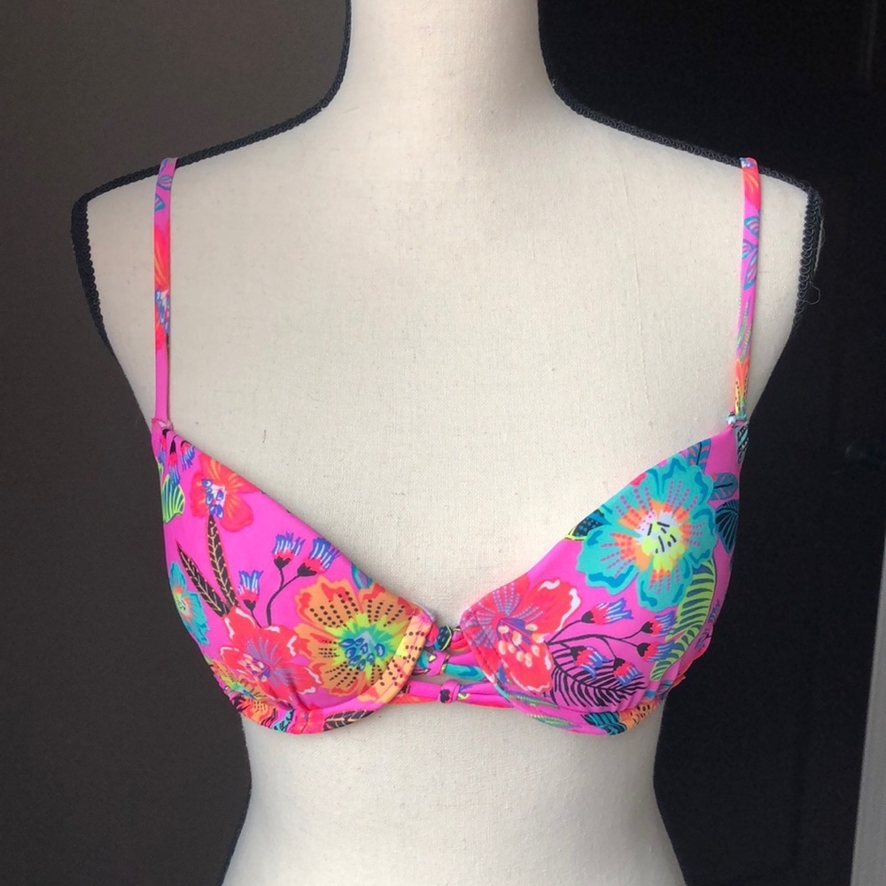 Xhilaration | Swimsuit Top